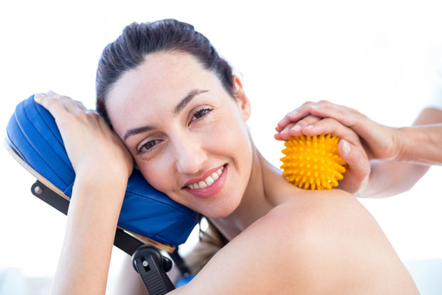 Убрзајте циркулацију: Предлажемо пет једноставних вежби са јеж лоптицом